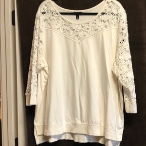 Ivory lace top by a.n.a.